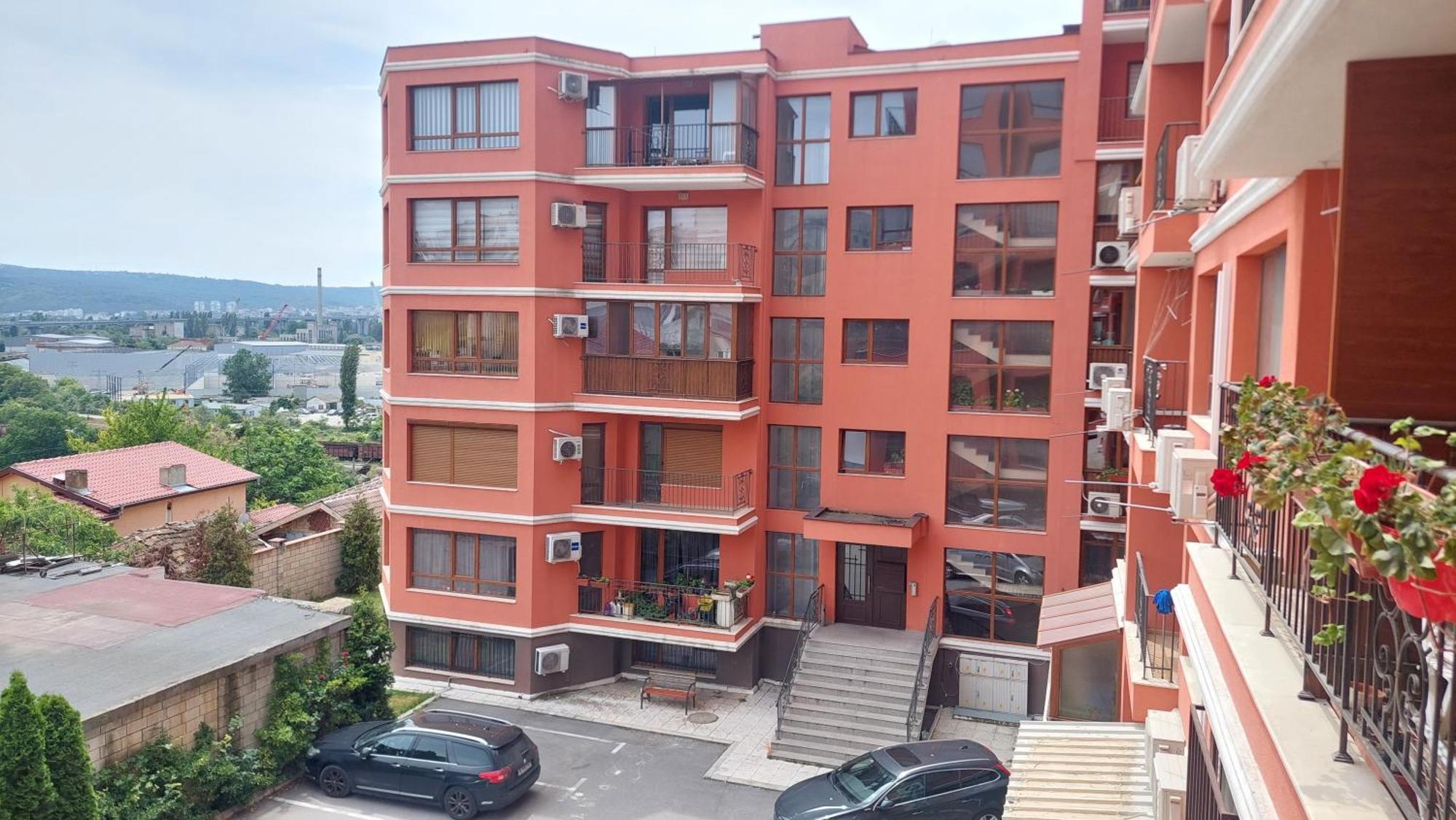 Krimski Apartment - Free Private Parking Varna Exterior foto
